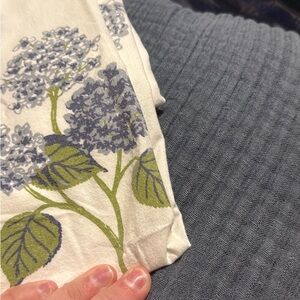 RESERVED PARACHUTE Gauzy King Quilt in Ocean